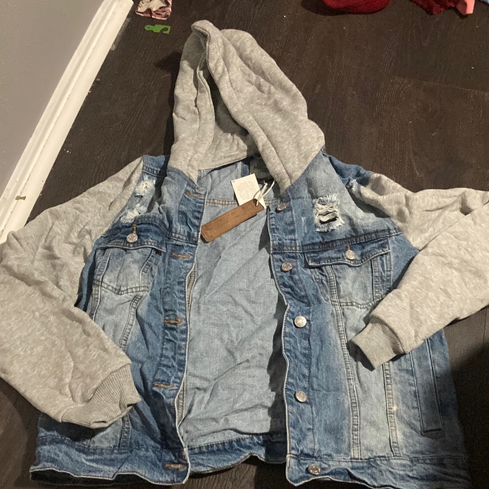 jean jacket. size large
